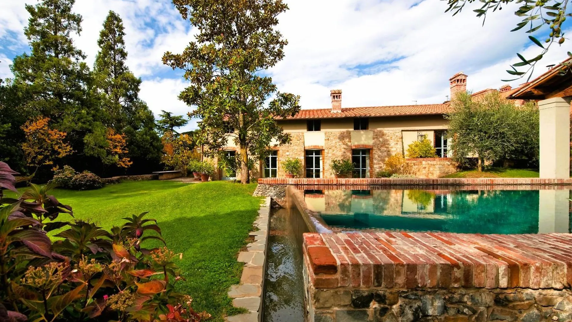 Villa Exclusive Borgo In Tuscany Pian Di Sco Italy
